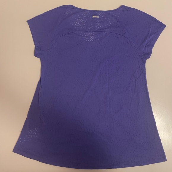 Columbia Women’s Purple Lilac Athletic Shirt - Picture 2 of 5